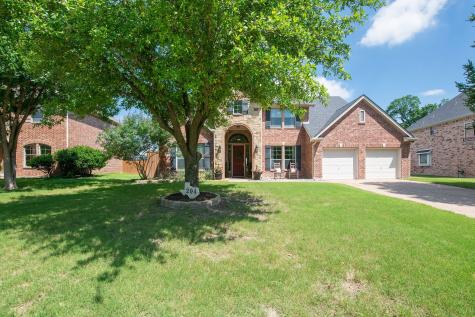 204 Country Lakes Drive Argyle TX 76226
