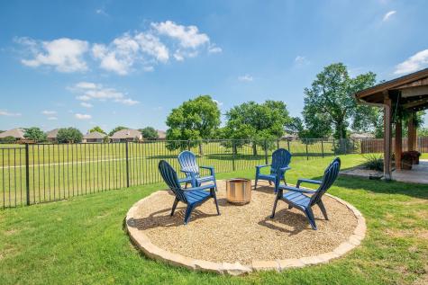 204 Country Lakes Drive Argyle TX 76226