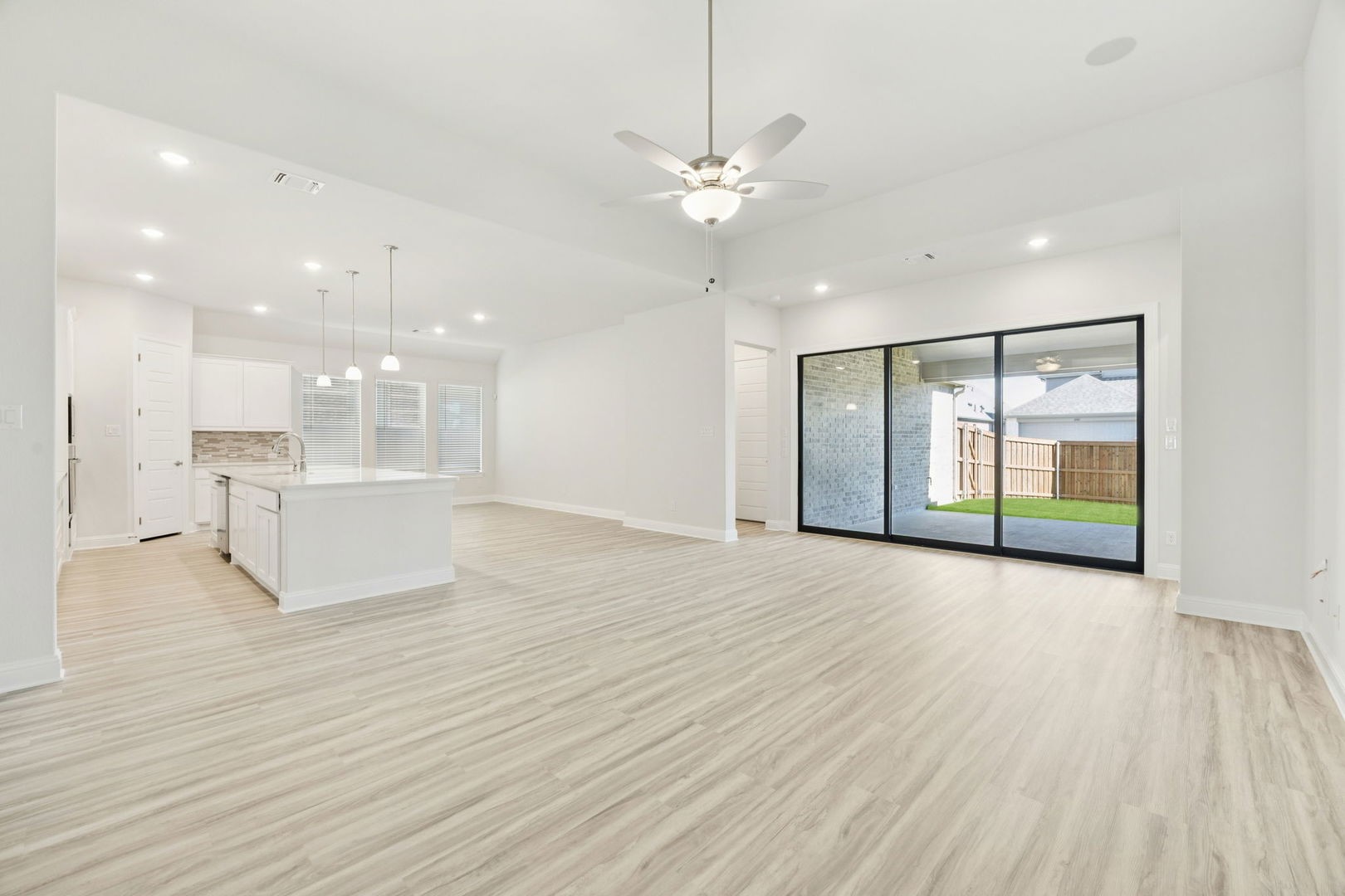 1000 Sunflower Street Crowley TX 76036