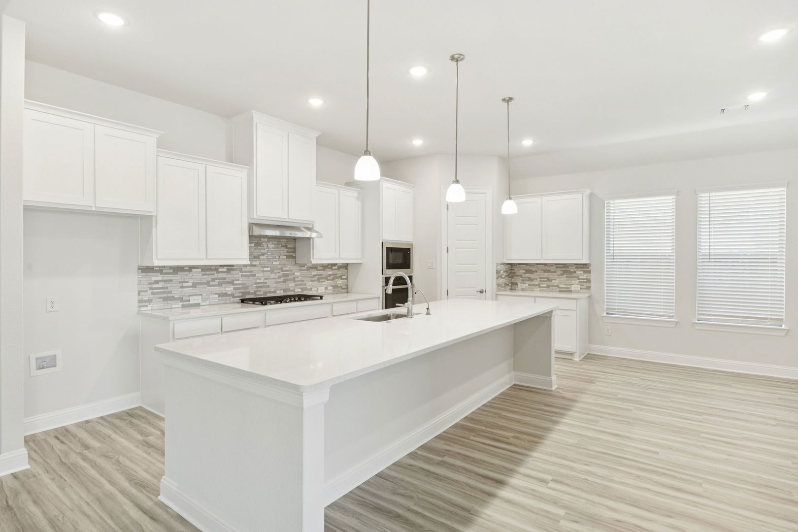 1000 Sunflower Street Crowley TX 76036