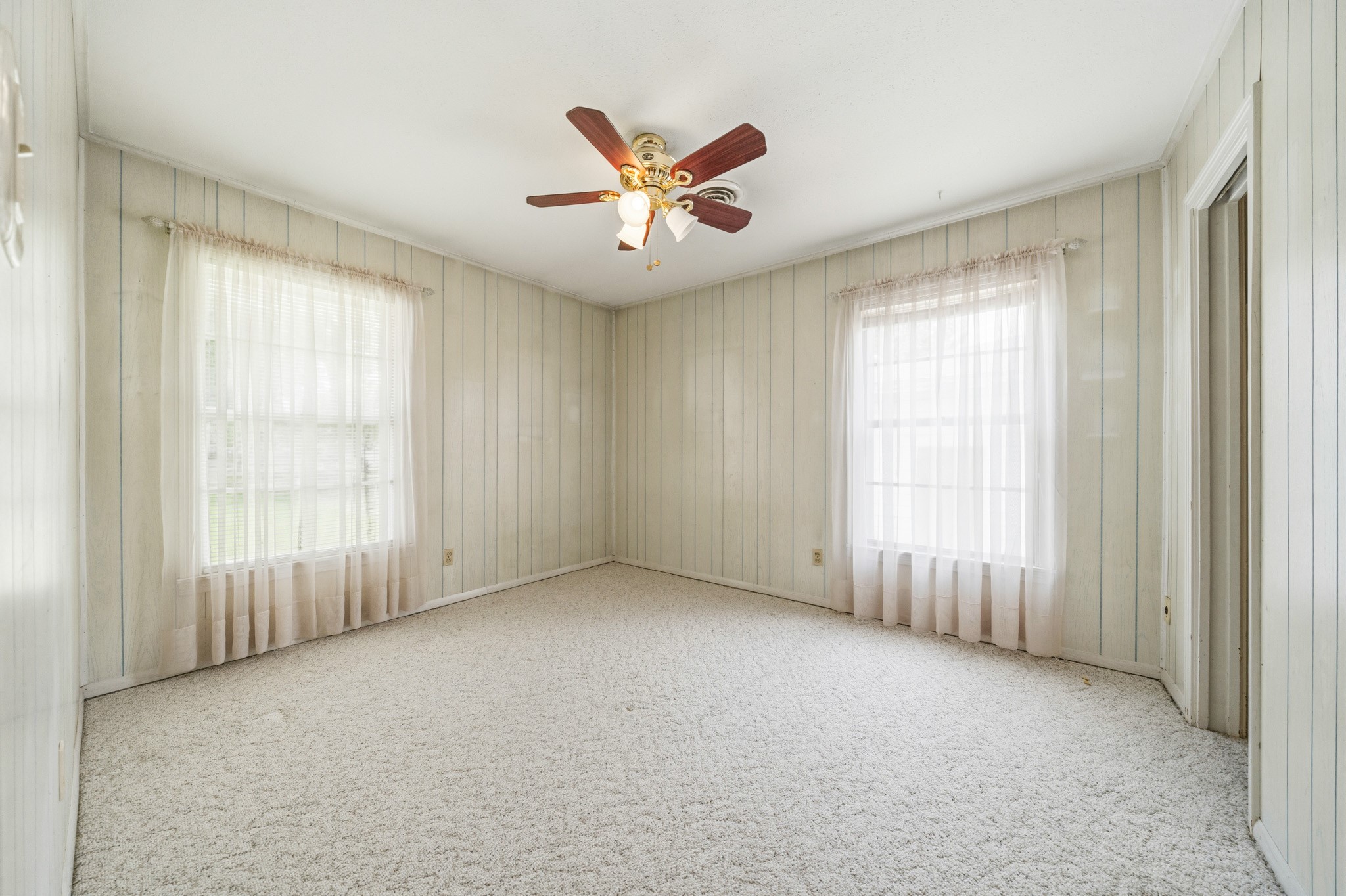 1319 W 3 A Street Mcgregor TX 76657