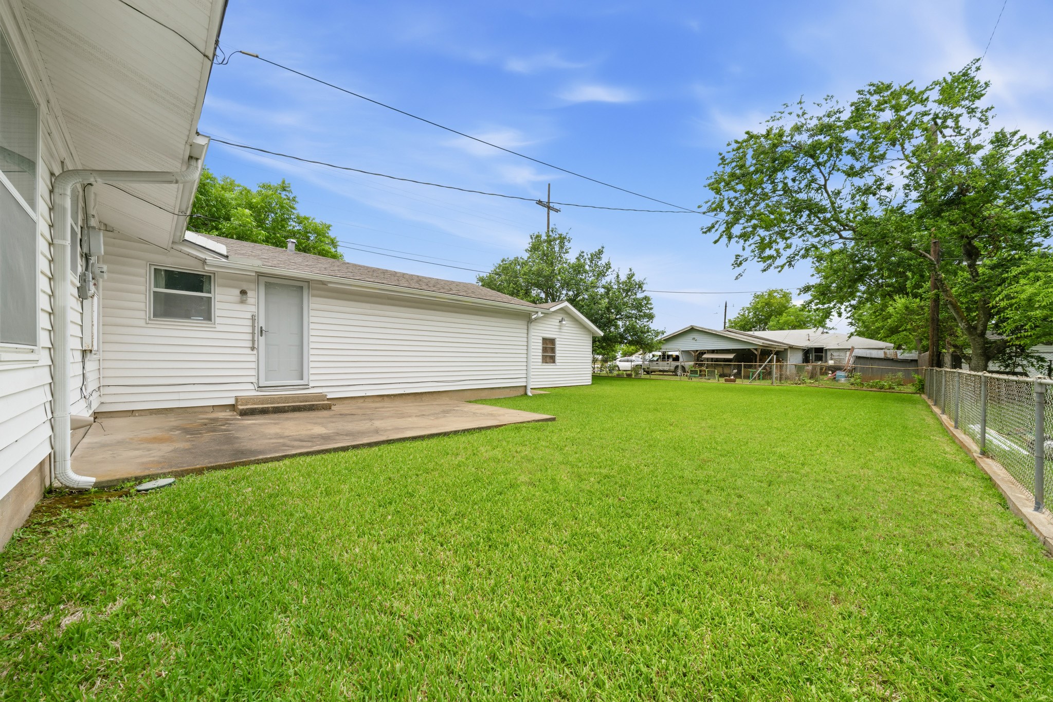 1319 W 3 A Street Mcgregor TX 76657