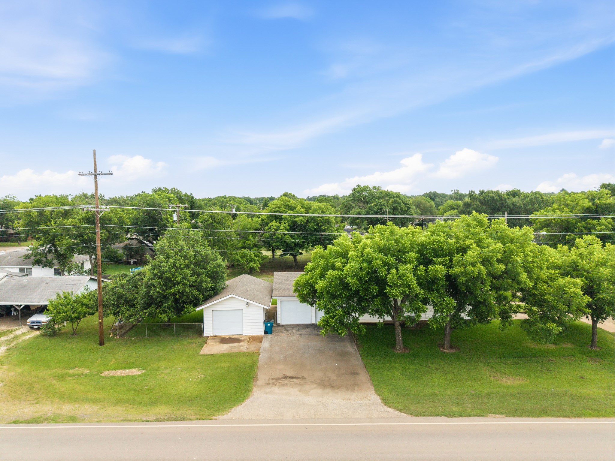 1319 W 3 A Street Mcgregor TX 76657