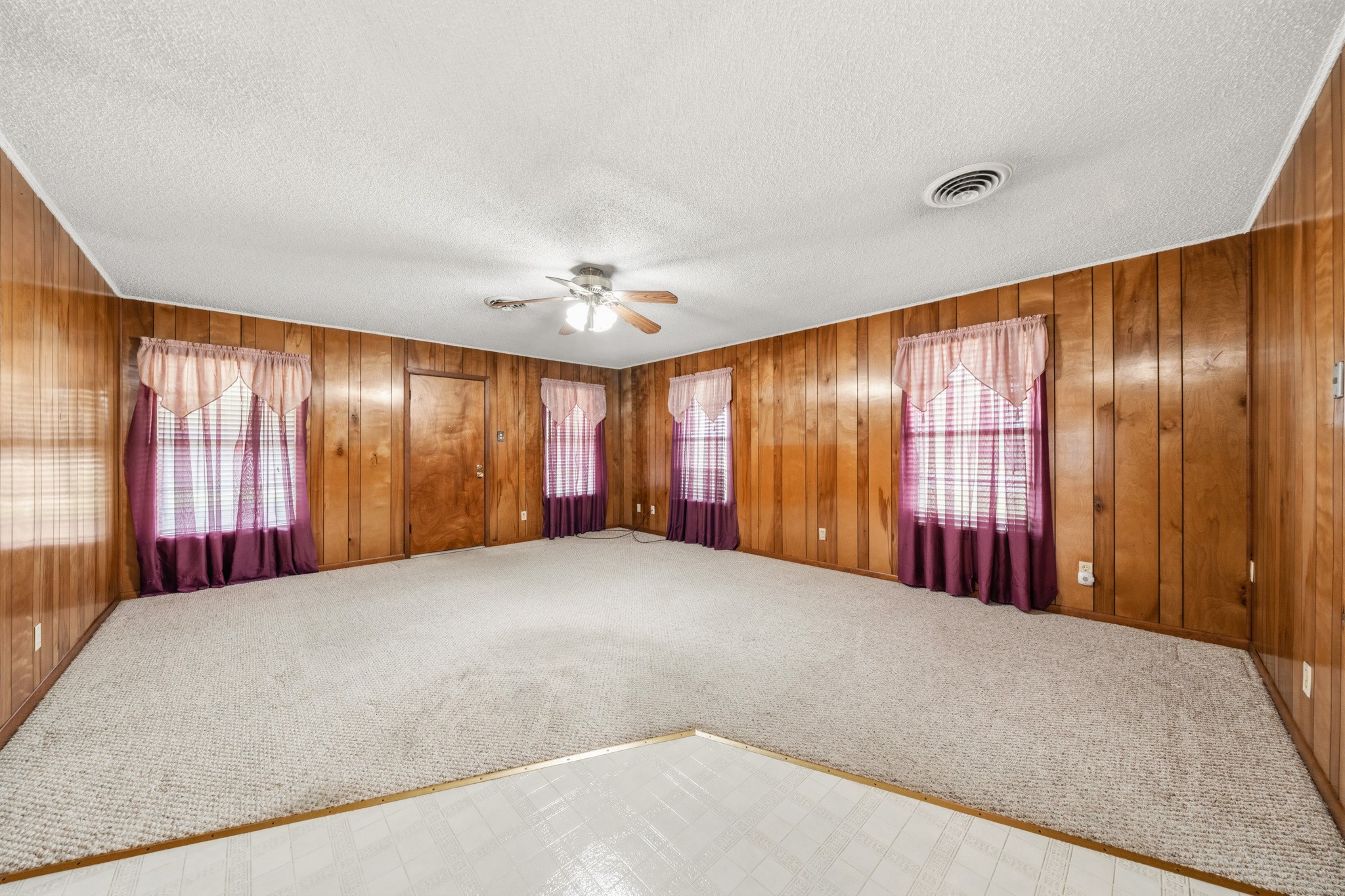 1319 W 3 A Street Mcgregor TX 76657