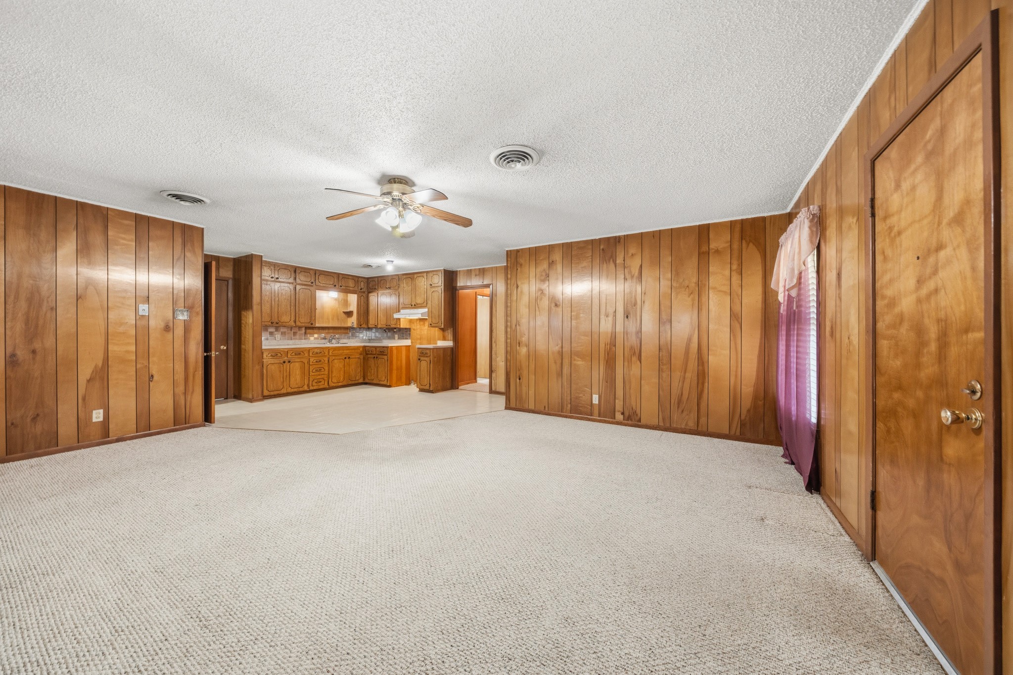 1319 W 3 A Street Mcgregor TX 76657