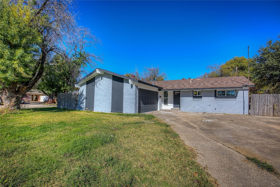 2101 Crockett Drive Carrollton TX 75006