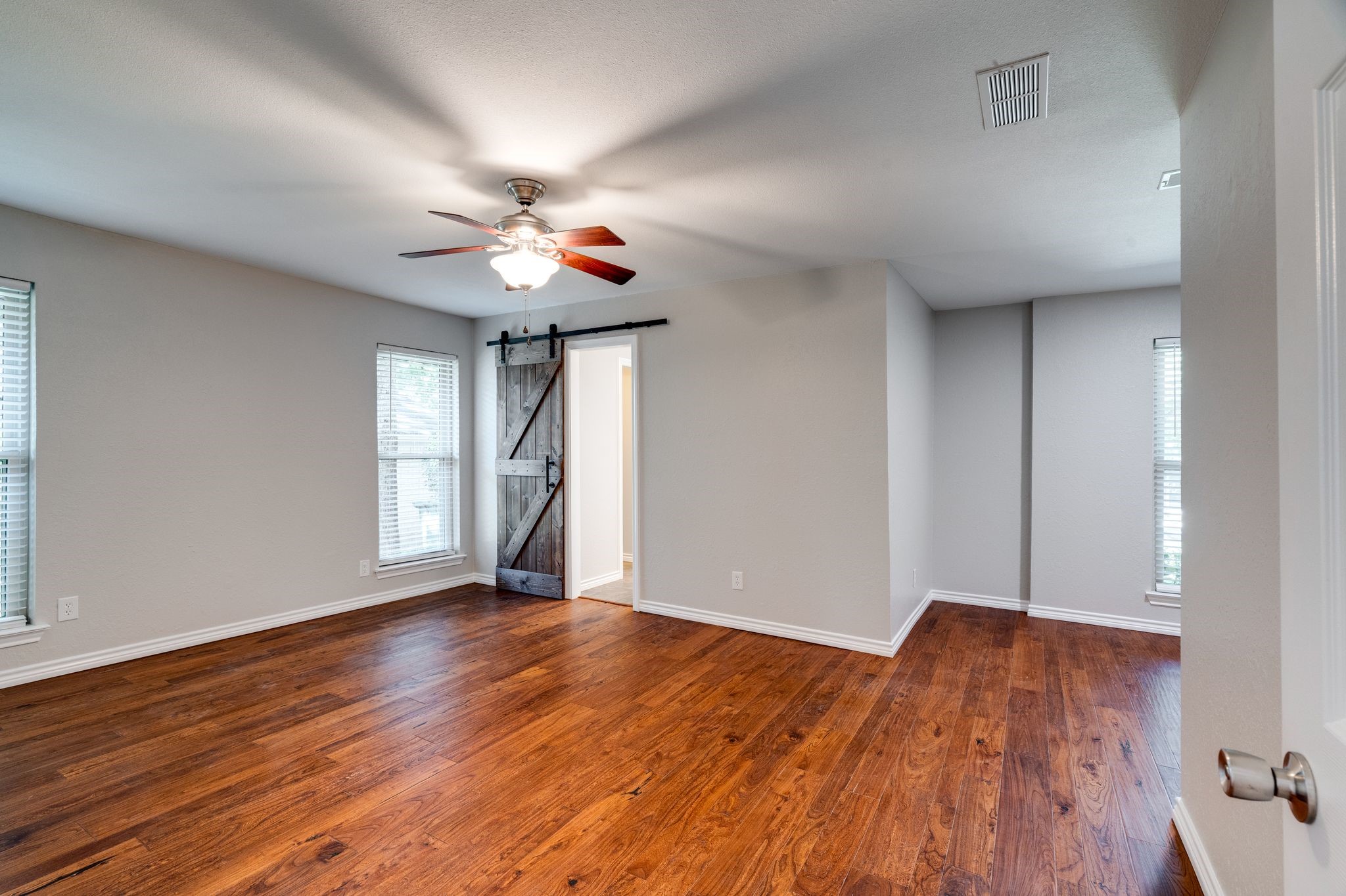 5516 Silver Bow Trail Arlington TX 76017