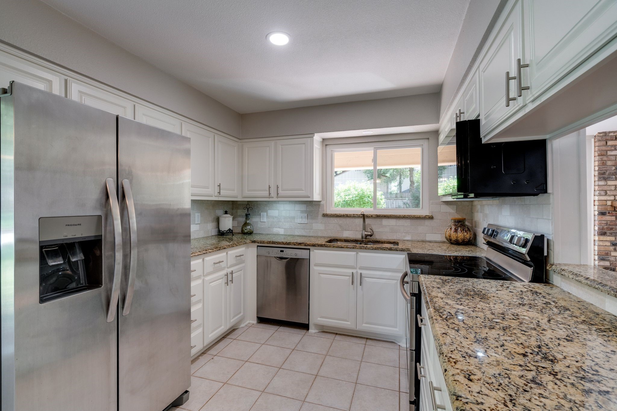 5516 Silver Bow Trail Arlington TX 76017