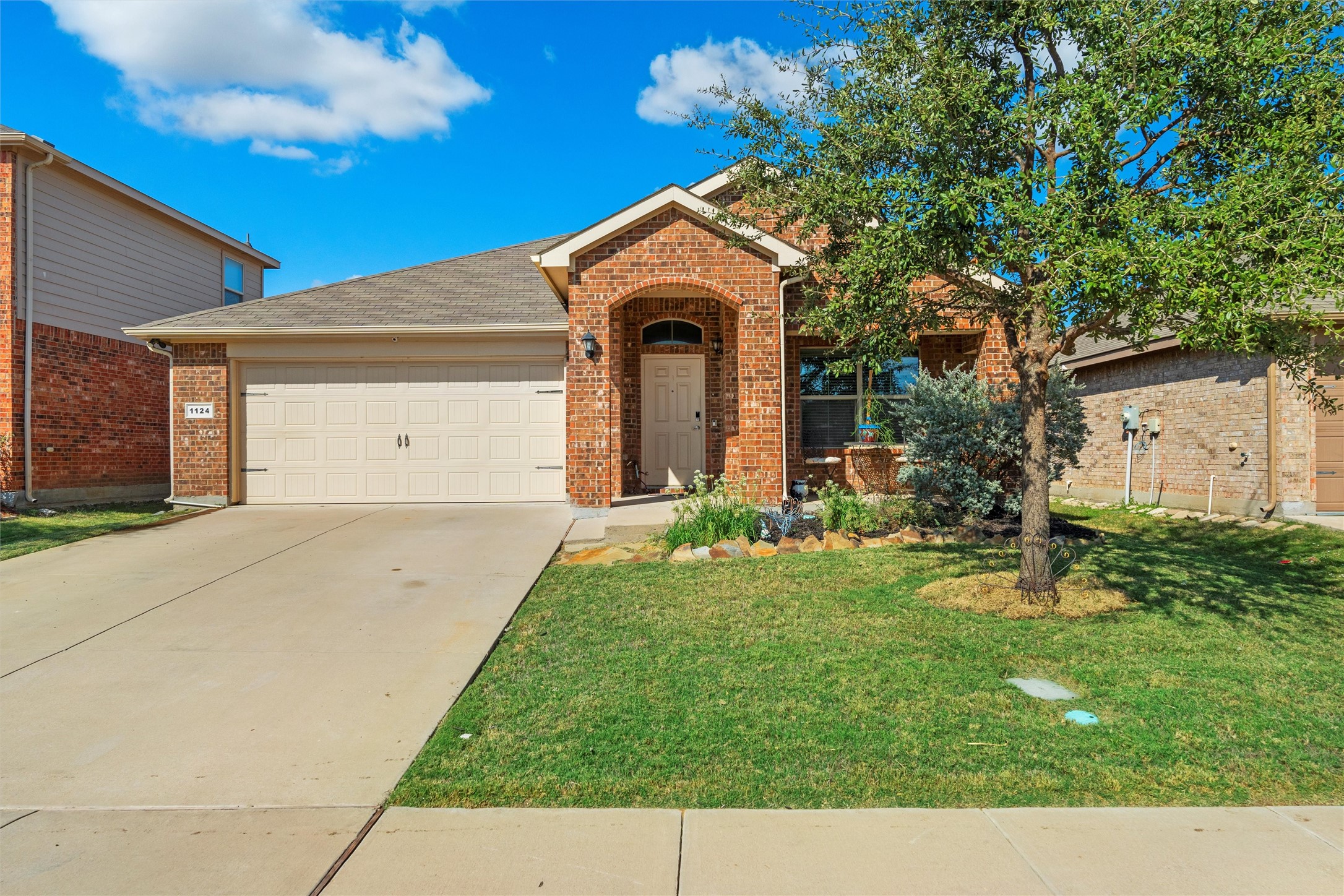 1124 Northampton Street Fort Worth TX 76134