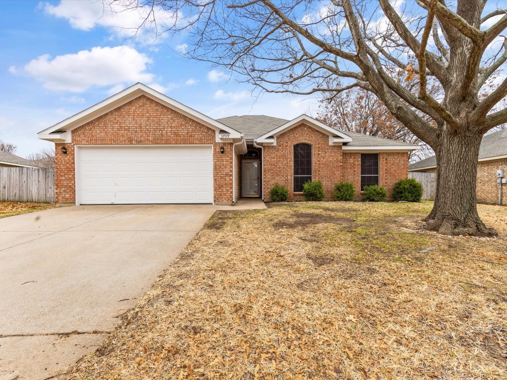 3709 Cove Meadow Lane Fort Worth TX 76123