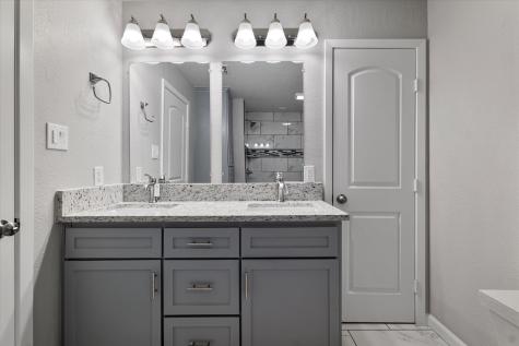4321 Green Oak Drive Granbury TX 76048