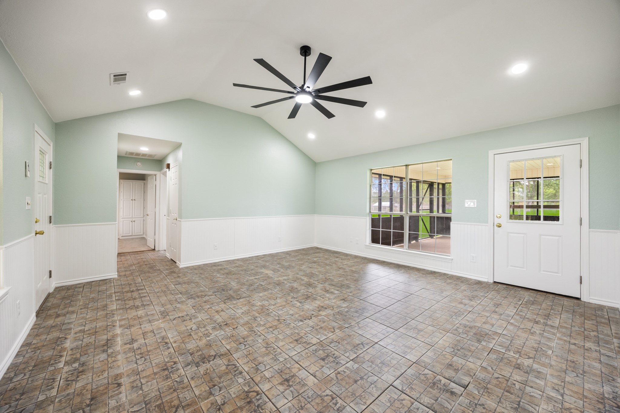 5300 County Road 437 Princeton TX 75407