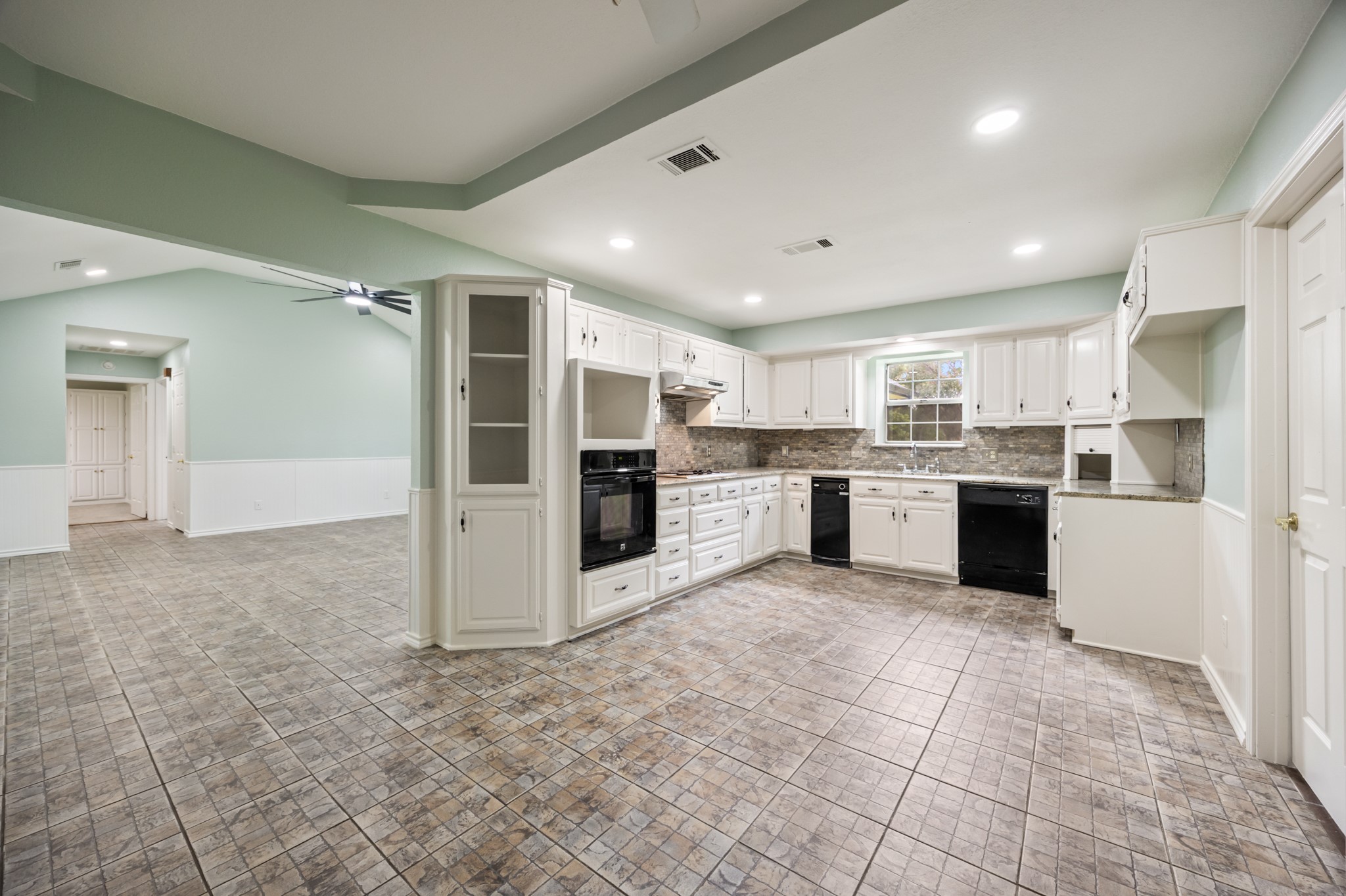 5300 County Road 437 Princeton TX 75407