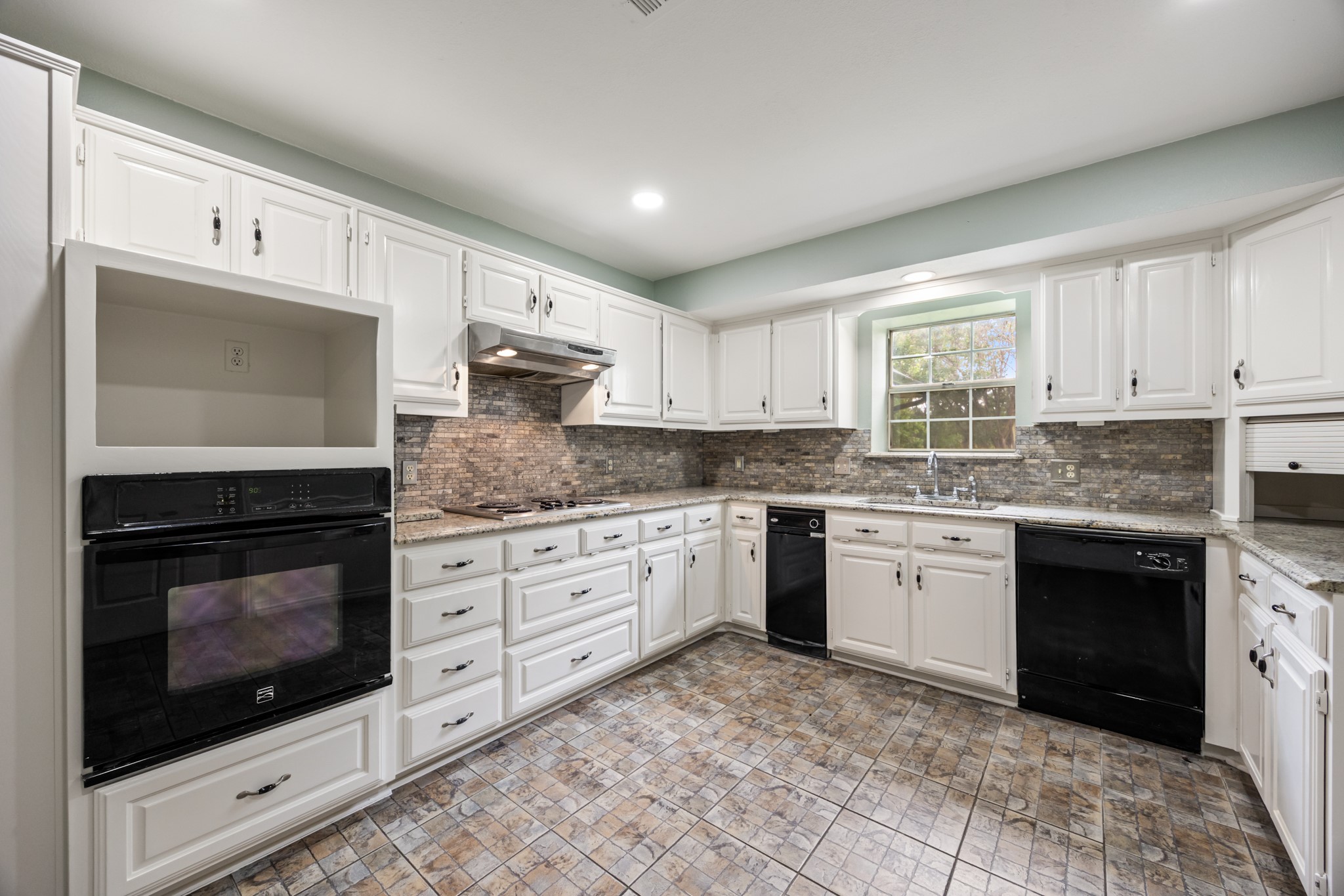 5300 County Road 437 Princeton TX 75407