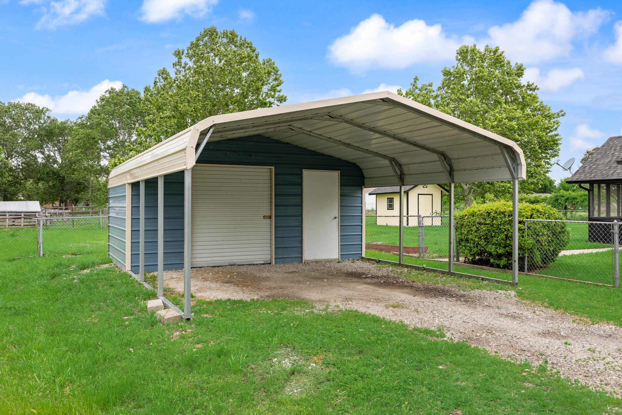 5300 County Road 437 Princeton TX 75407
