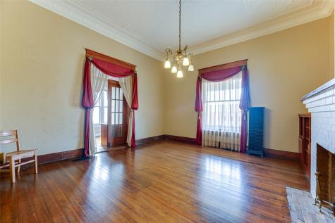 210 W Elm Street Winnsboro TX 75494