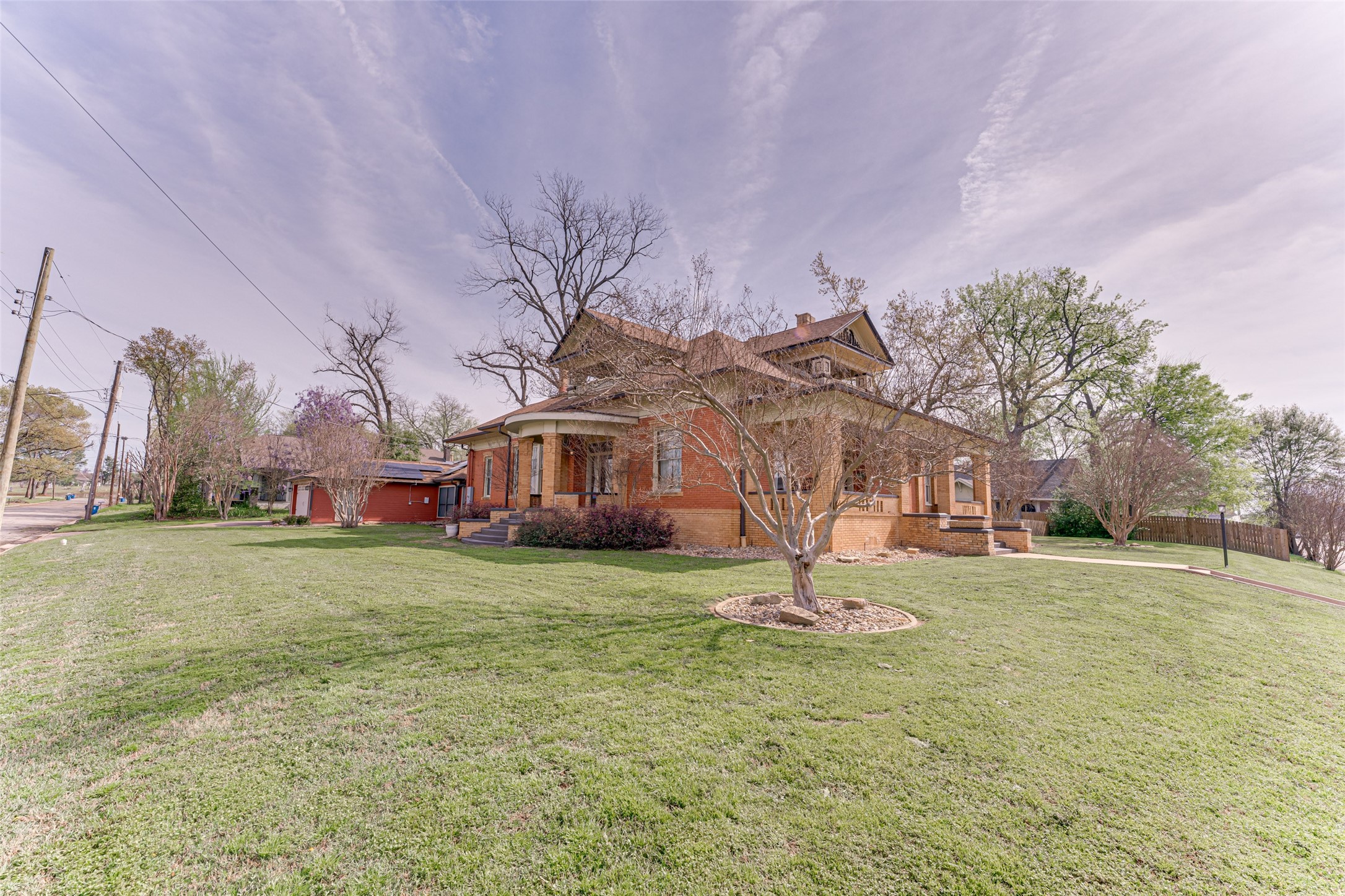 210 W Elm Street Winnsboro TX 75494