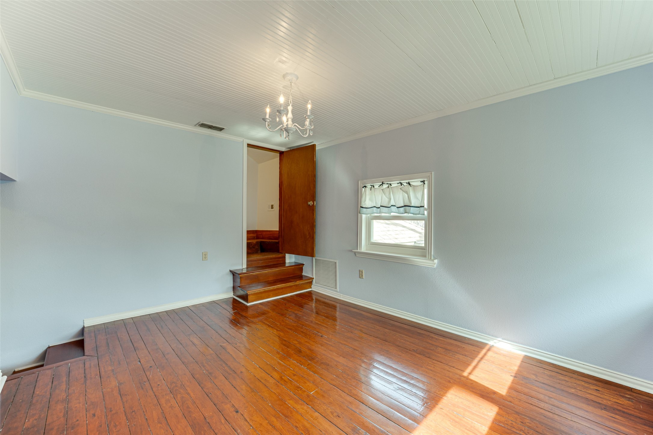 210 W Elm Street Winnsboro TX 75494
