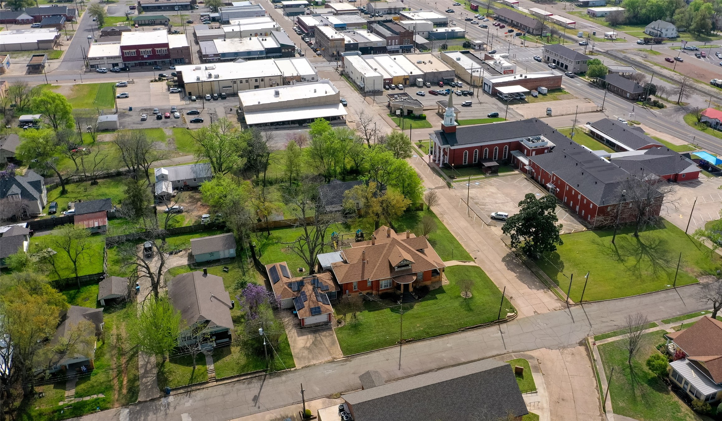 210 W Elm Street Winnsboro TX 75494