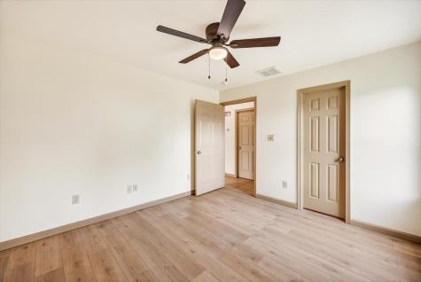 721 Comanche Cove Drive Granbury TX 76048