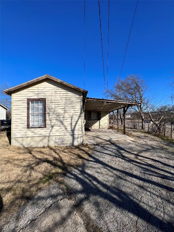 606 N Tatum Avenue Dallas TX 75211