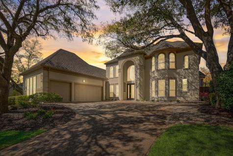 912 Hills Creek Drive Mckinney TX 75072