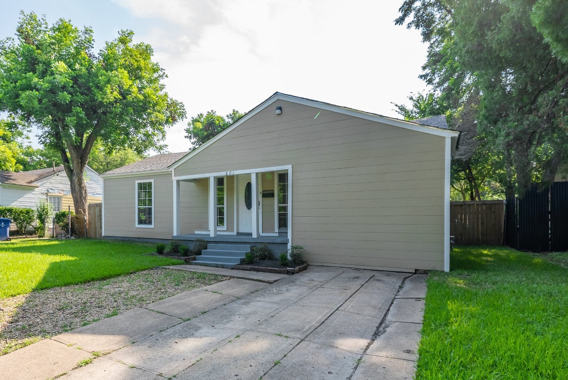 601 Sylvan Drive Garland TX 75040