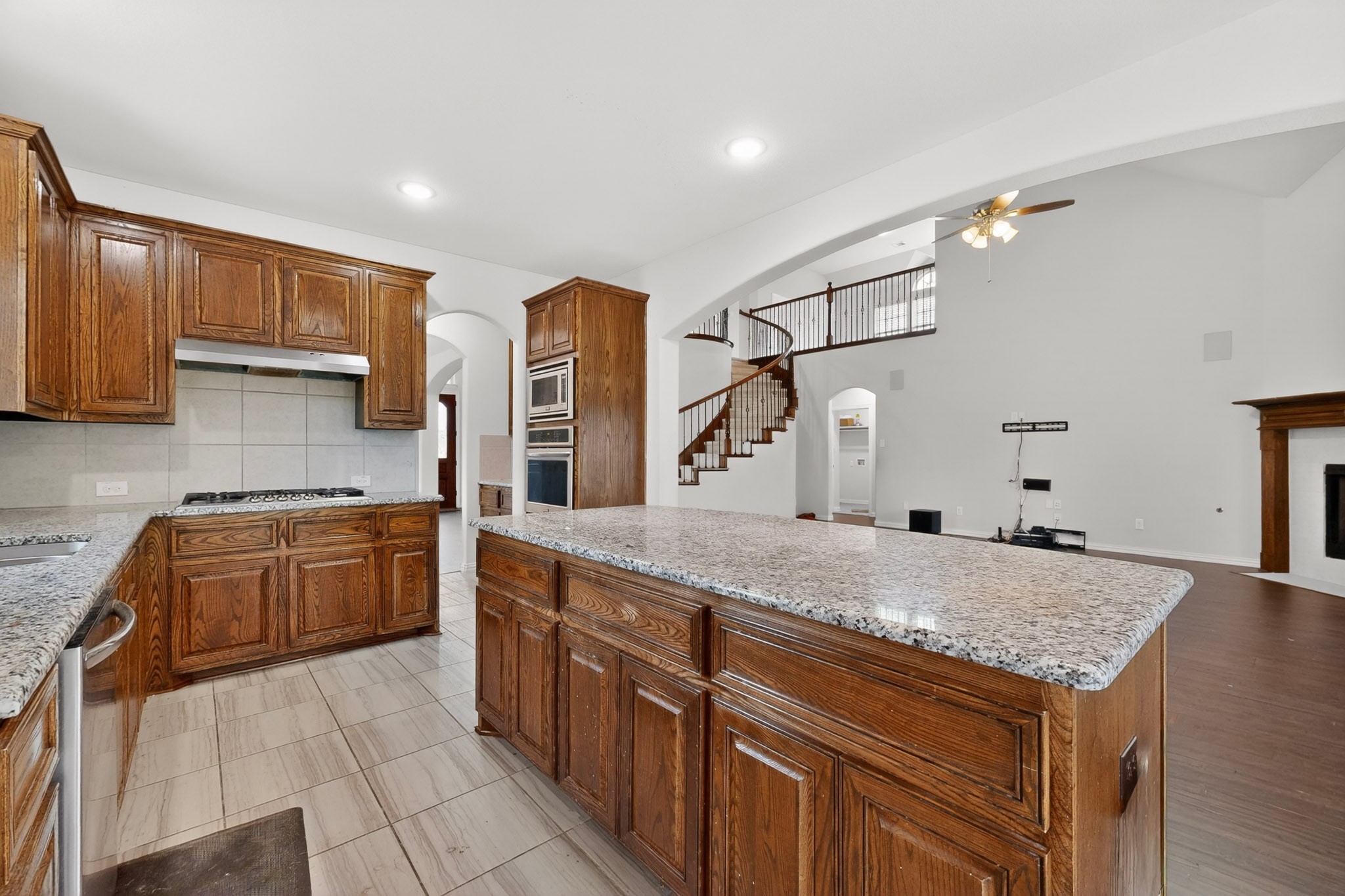 908 Heath Creek Drive Desoto TX 75115