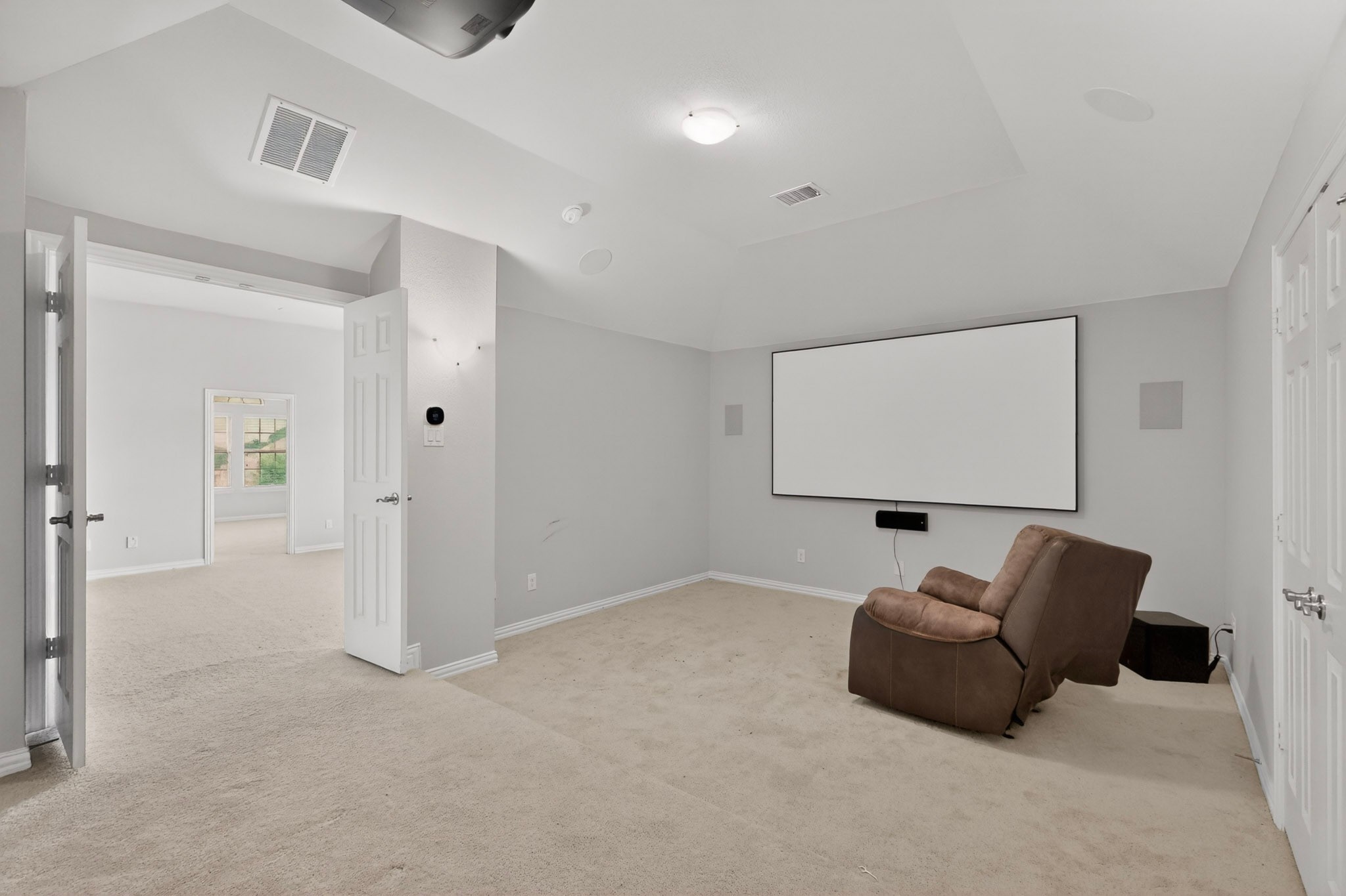 908 Heath Creek Drive Desoto TX 75115