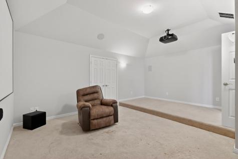 908 Heath Creek Drive Desoto TX 75115