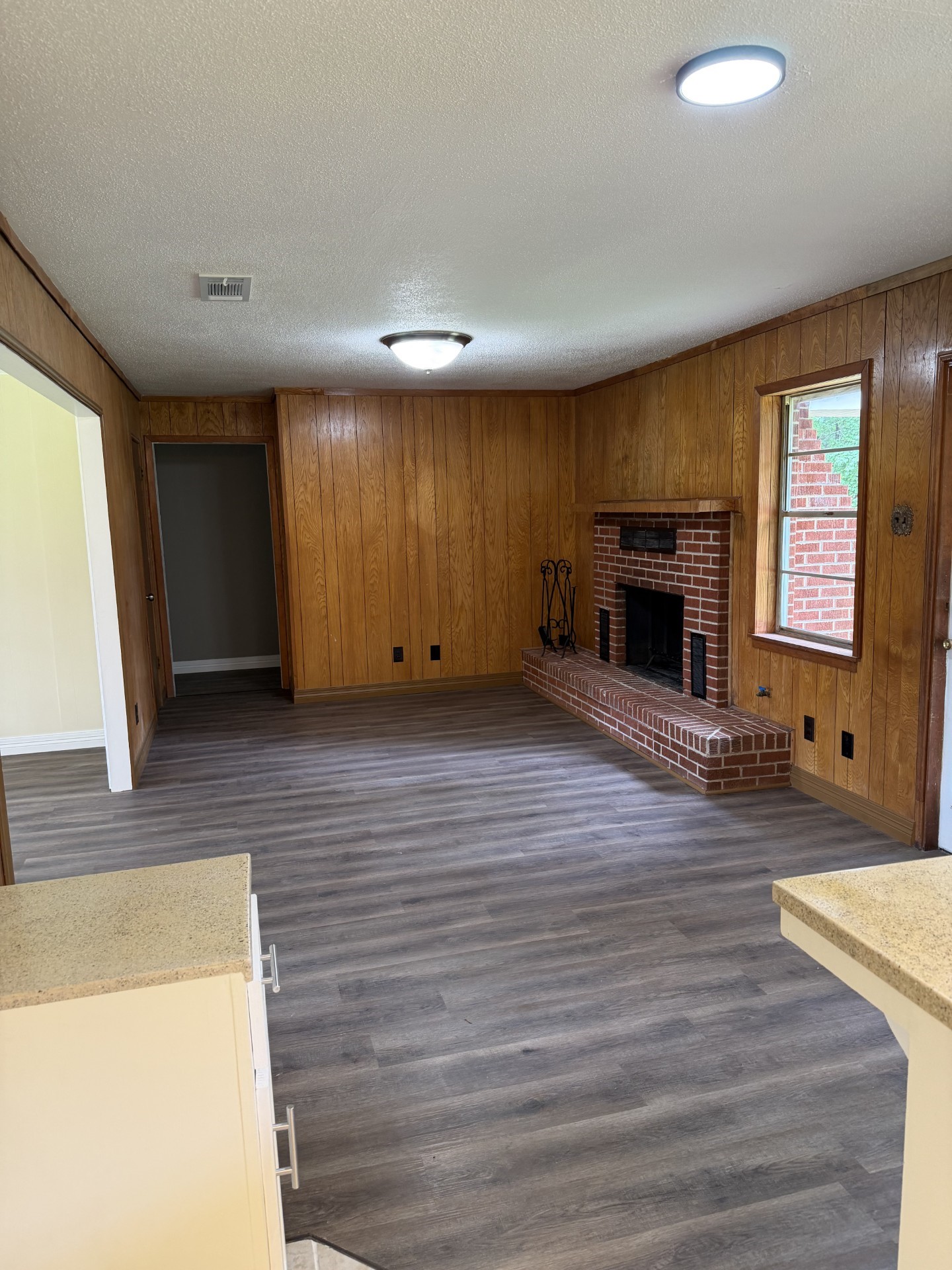 3536 Highway 84 Mansfield LA 71052
