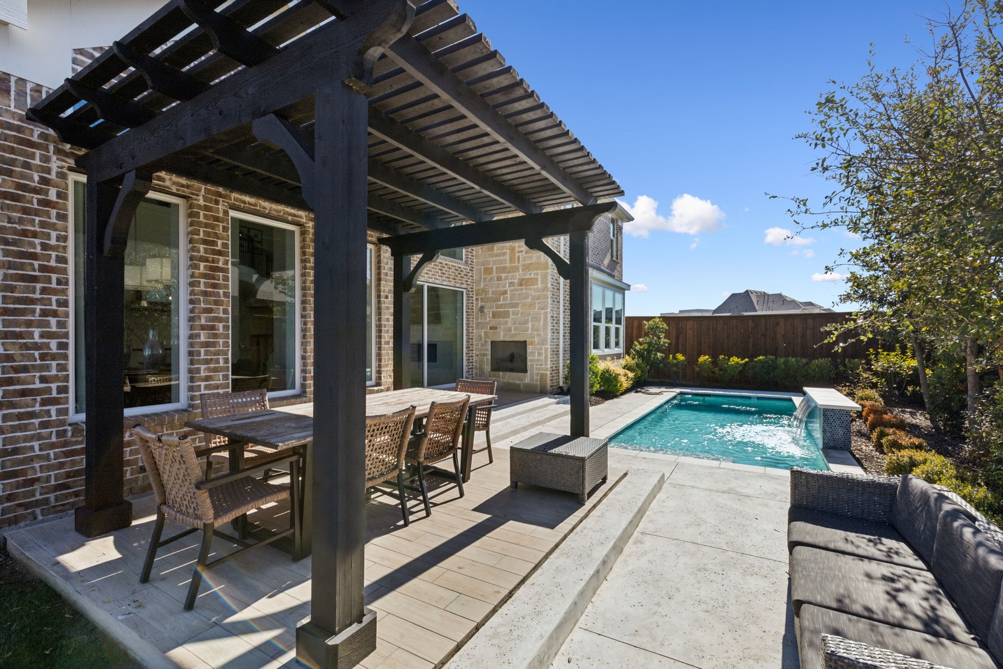 2409 Elmhurst Drive Mansfield TX 76063