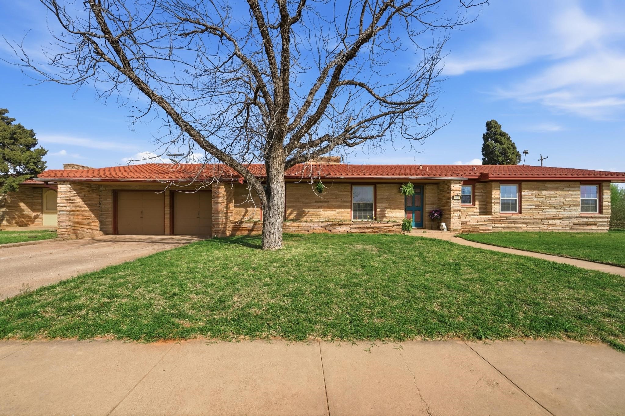 1331 Avenue O Anson TX 79501