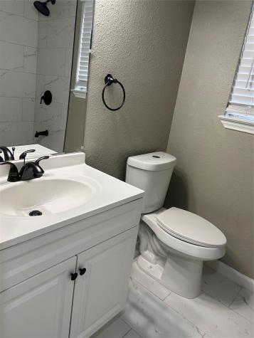 220 N Bernice Drive Garland TX 75042