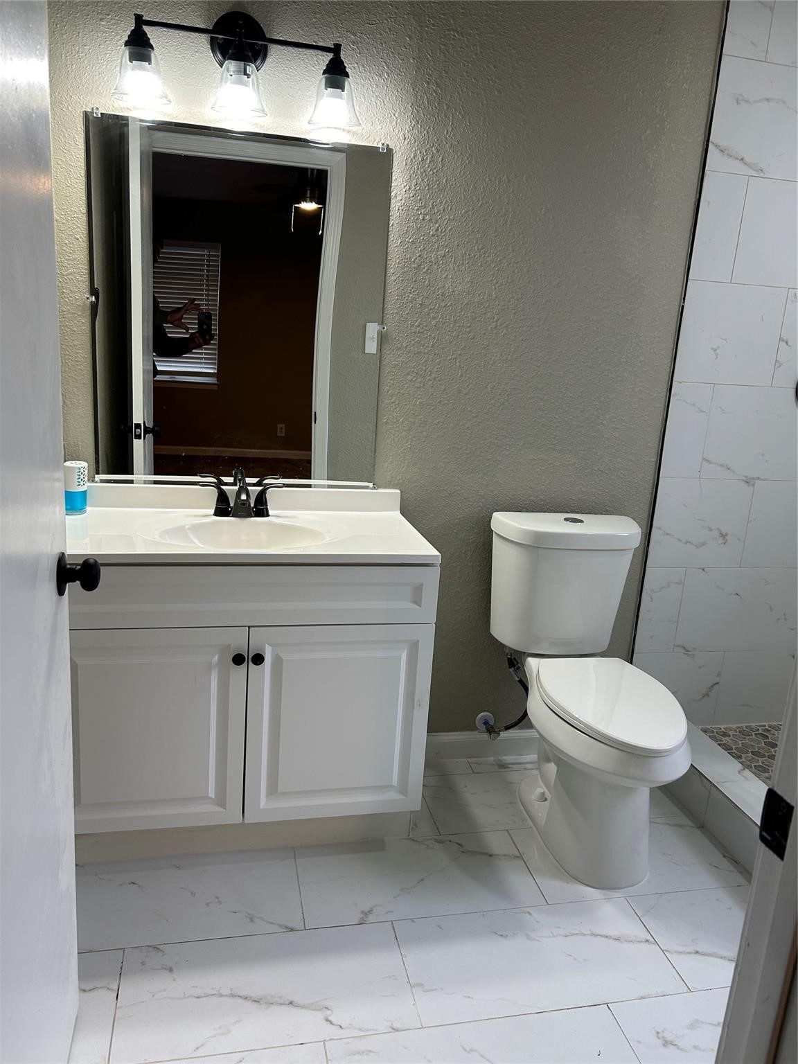 220 N Bernice Drive Garland TX 75042
