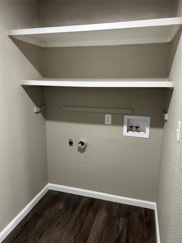 220 N Bernice Drive Garland TX 75042