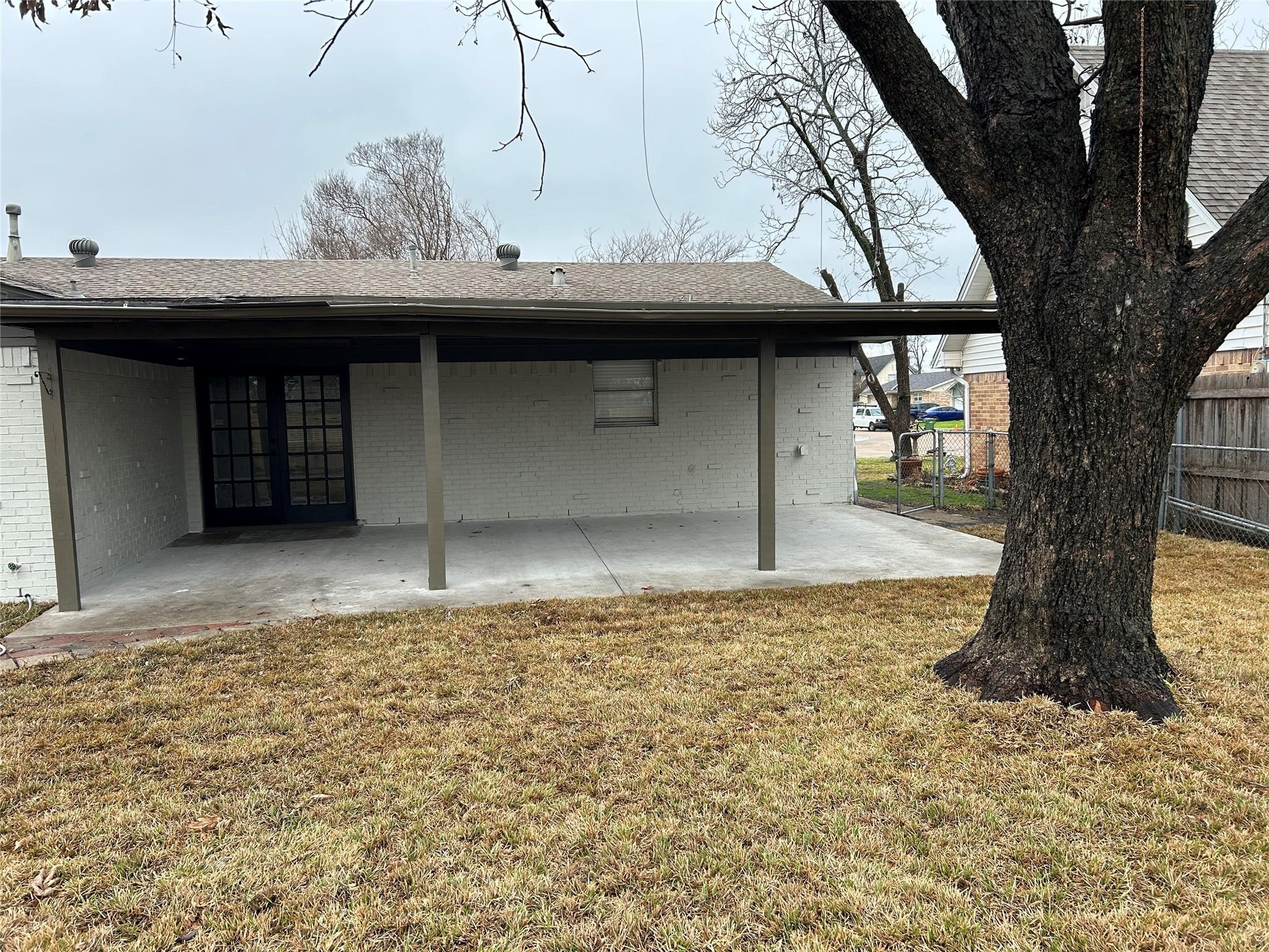 220 N Bernice Drive Garland TX 75042