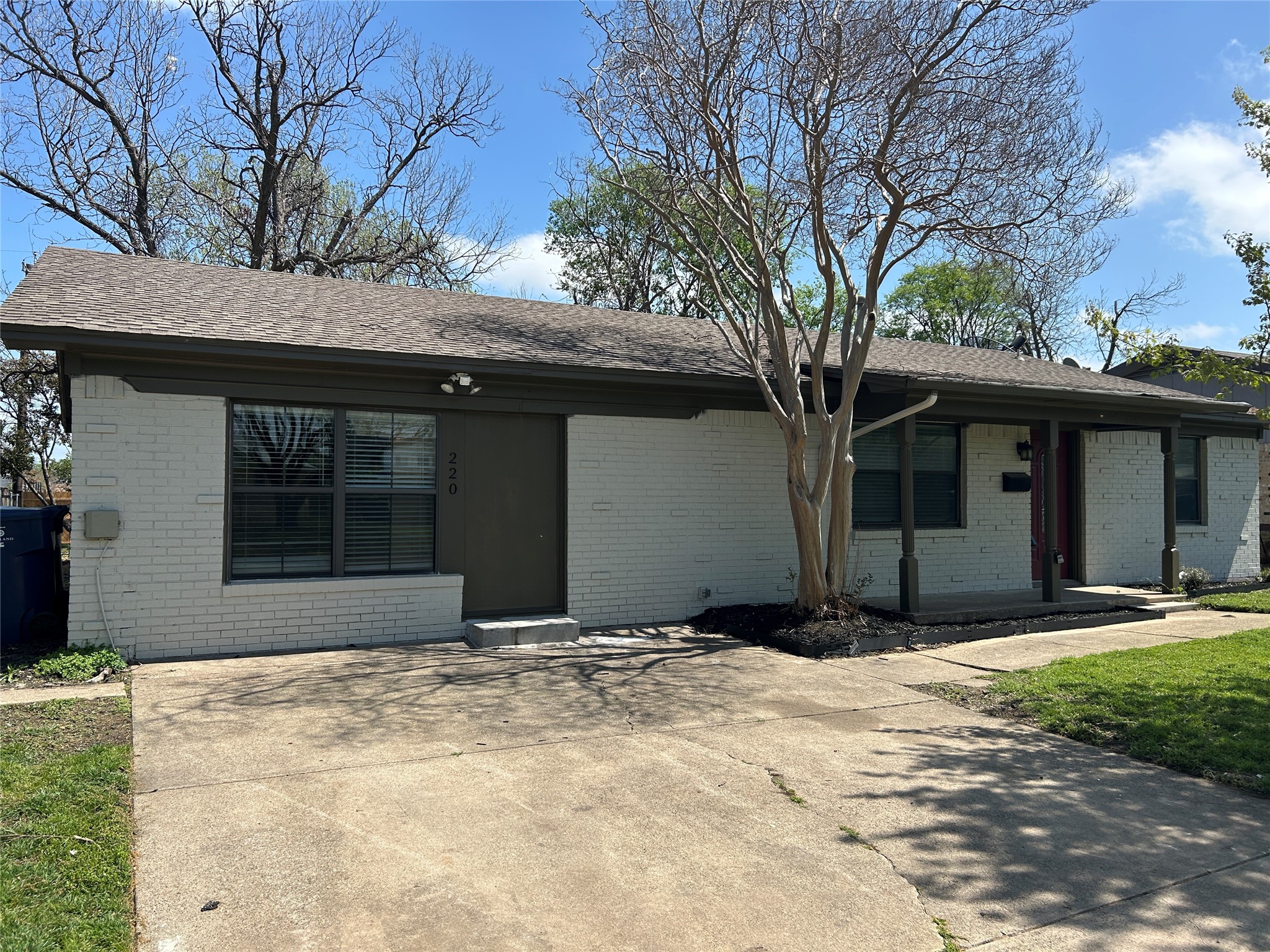 220 N Bernice Drive Garland TX 75042