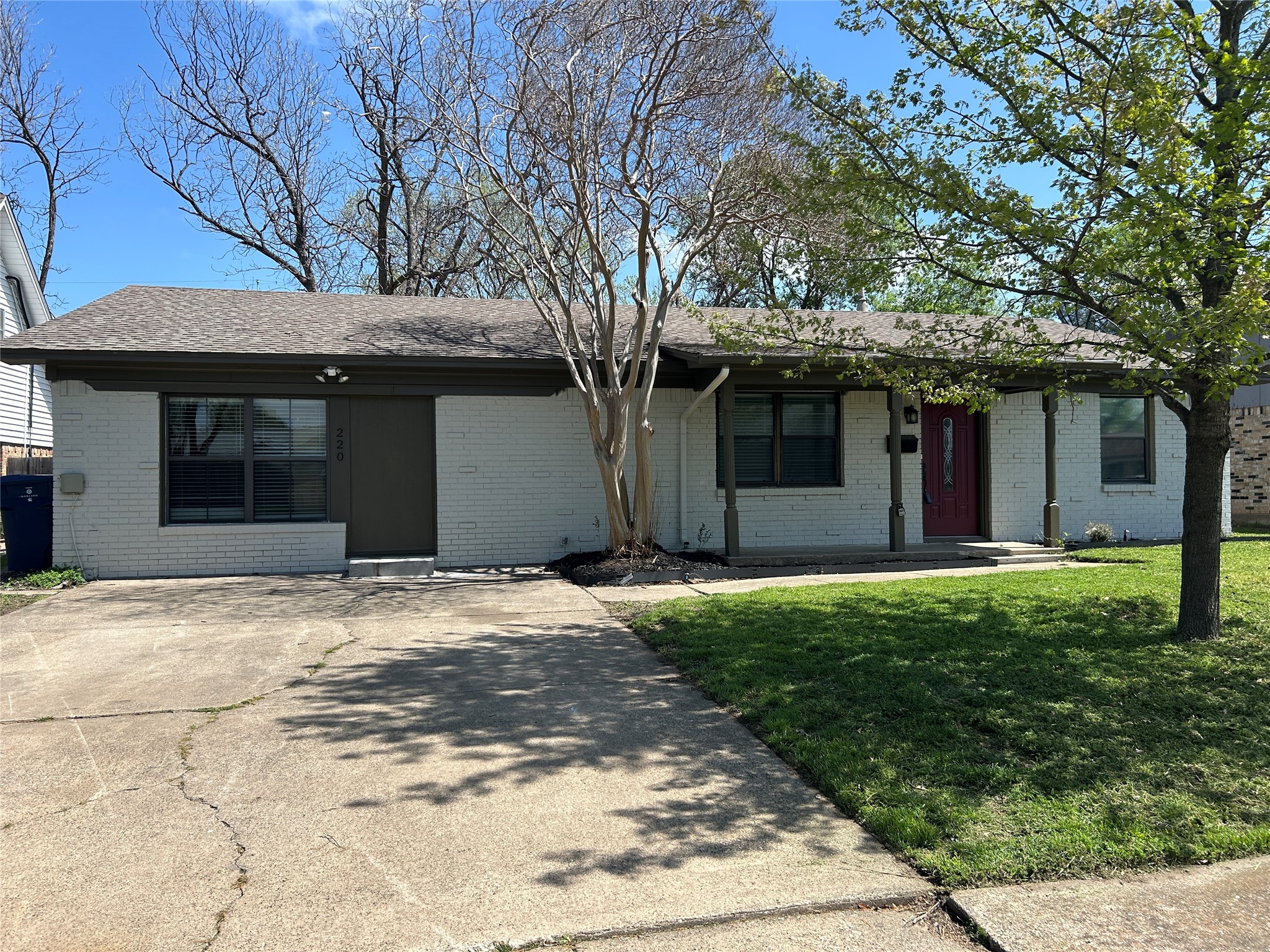 220 N Bernice Drive Garland TX 75042