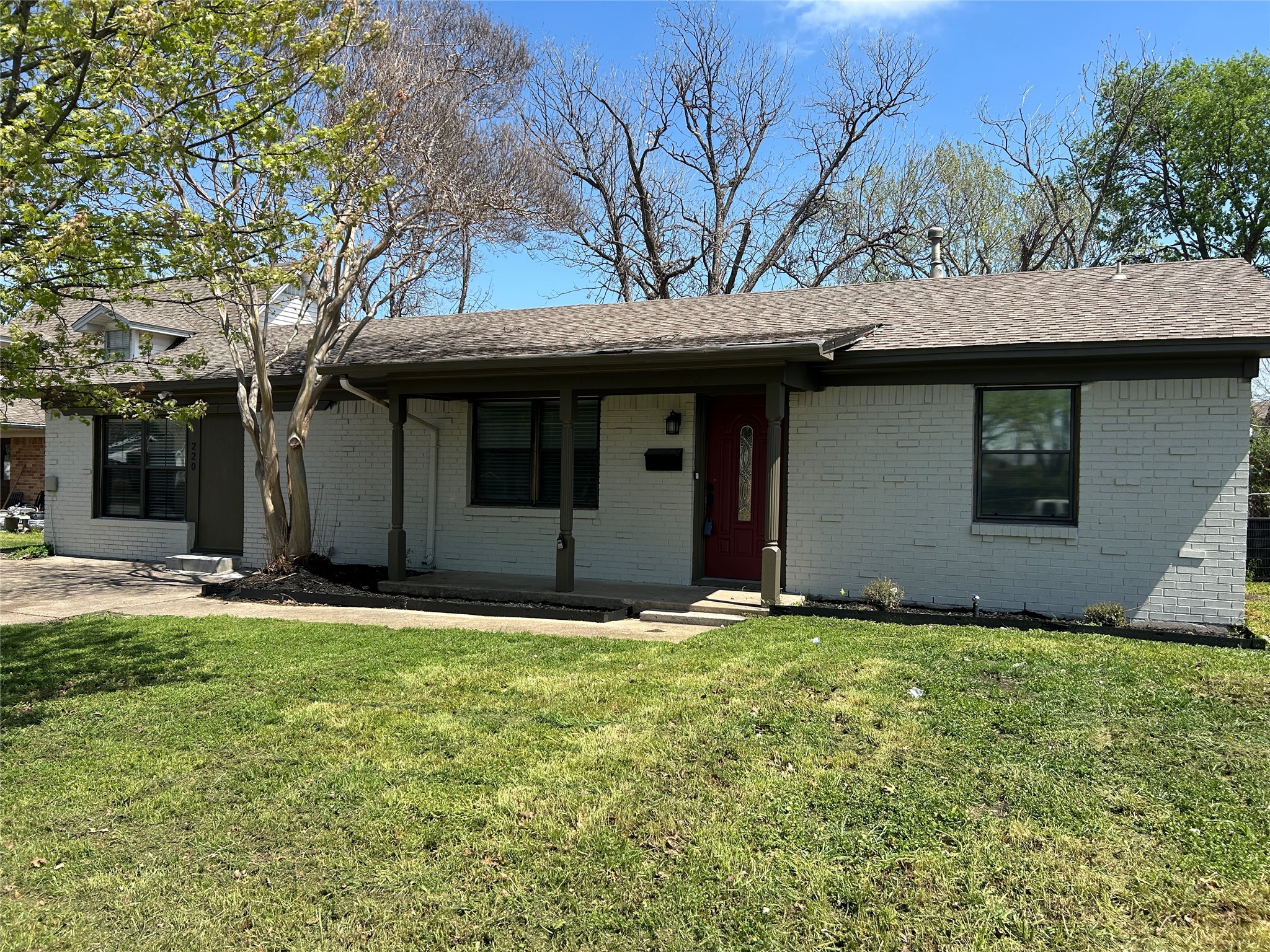 220 N Bernice Drive Garland TX 75042