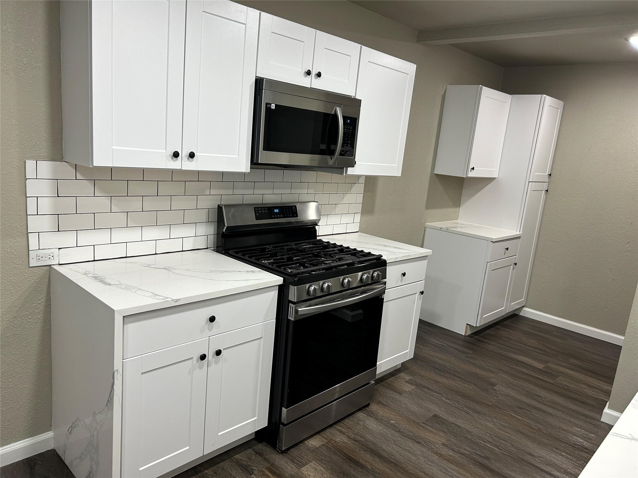 220 N Bernice Drive Garland TX 75042