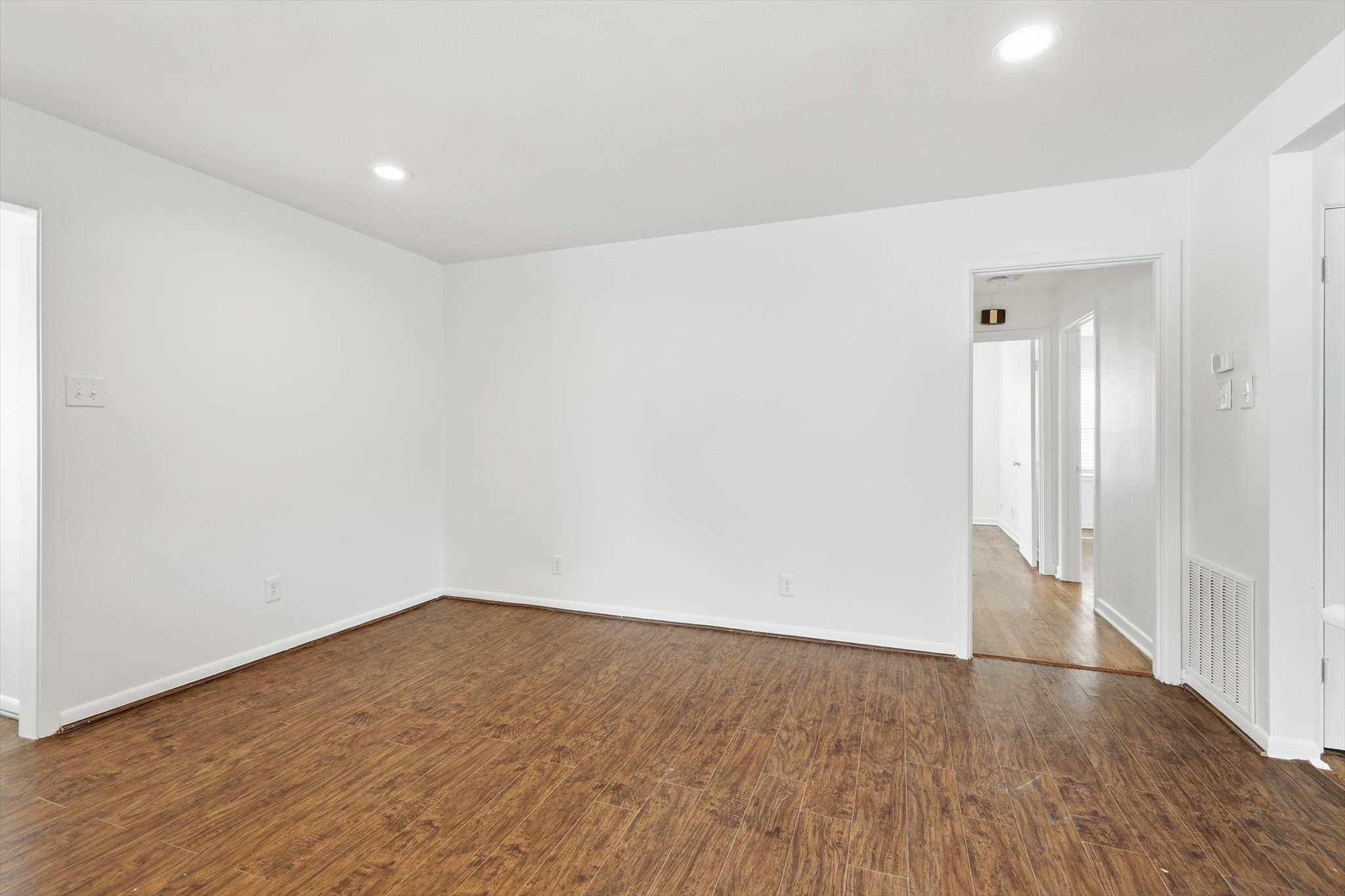 204 E Bailey Street Ponder TX 76259