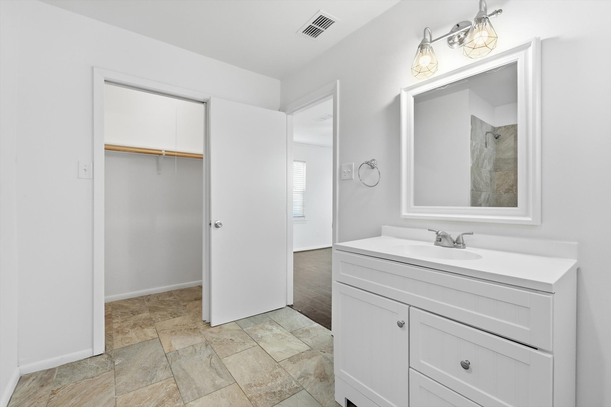204 E Bailey Street Ponder TX 76259