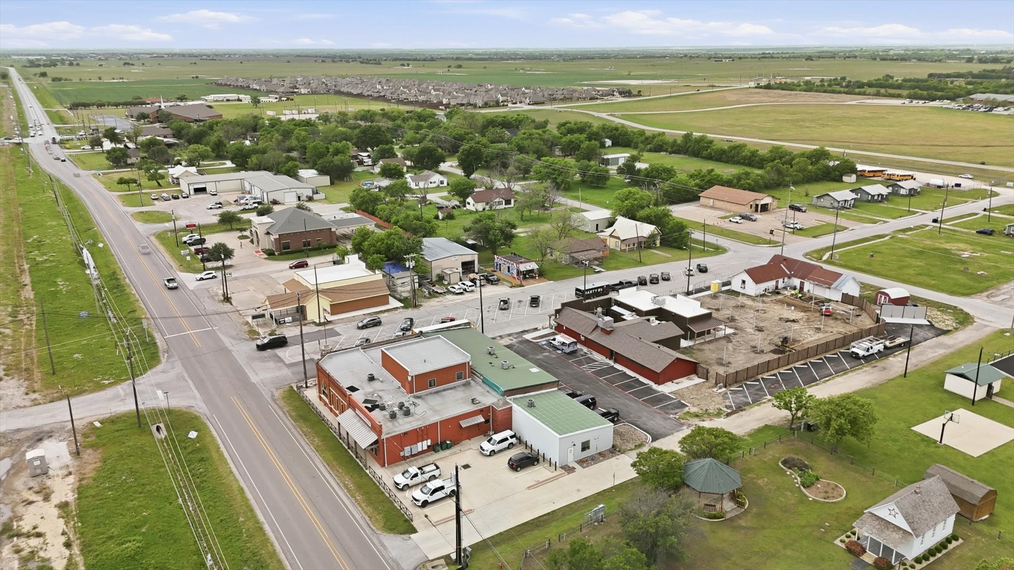 204 E Bailey Street Ponder TX 76259