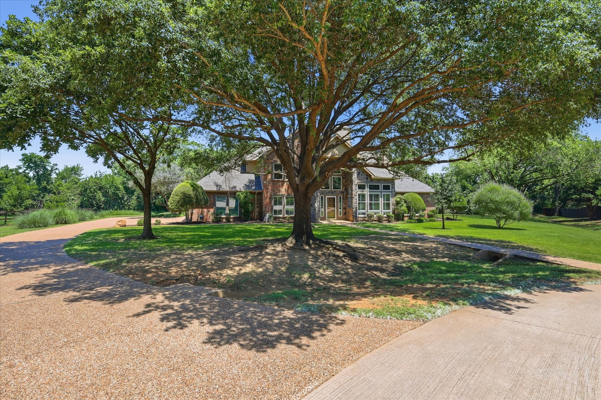 133 E View Court Double Oak TX 75077