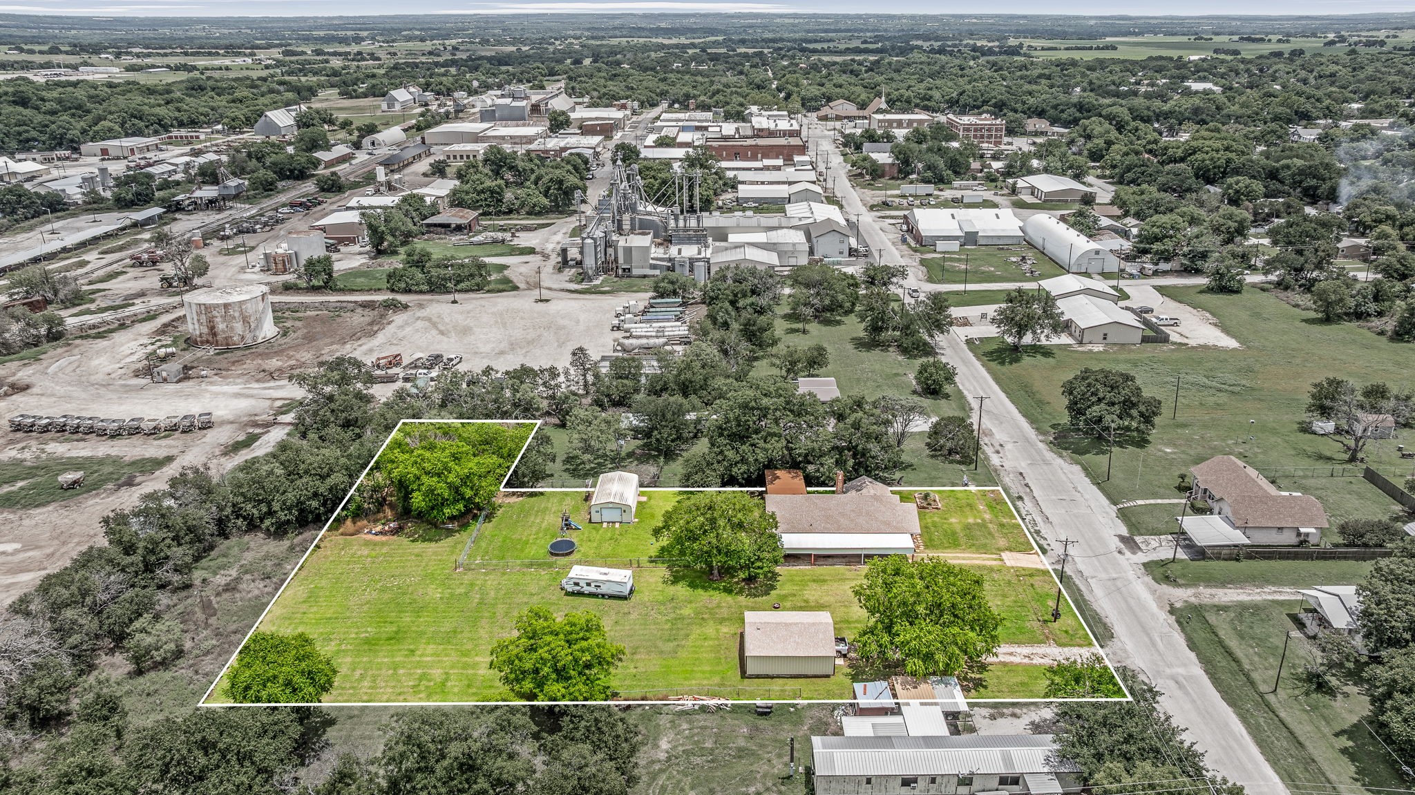 509 W Reynosa Avenue De Leon TX 76444