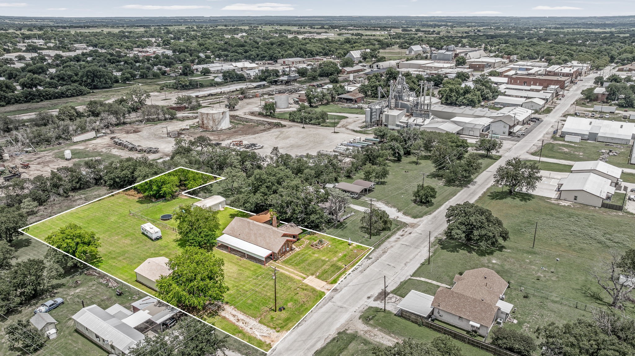 509 W Reynosa Avenue De Leon TX 76444