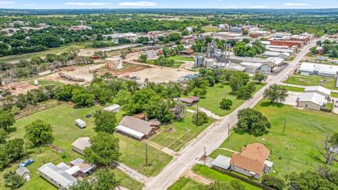 509 W Reynosa Avenue De Leon TX 76444