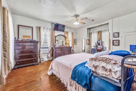 509 W Reynosa Avenue De Leon TX 76444