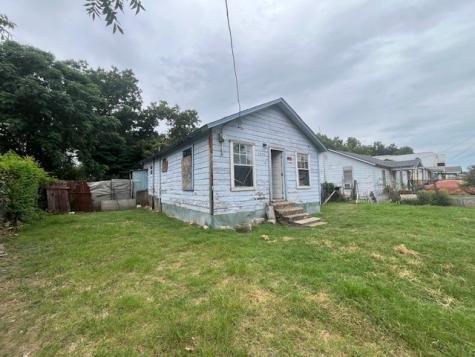 3323 Bataan Street Dallas TX 75212